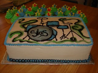A Drum Set for Silas and Cupcakes!